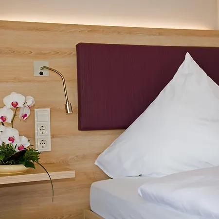 Stoessels Hotel 3*