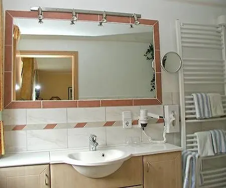Hotel Stoessels 3*